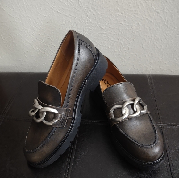 Earth Zalor Round Toe Lug Sole Casual Slip-on Leather Loafers Women's - Picture 11 of 11